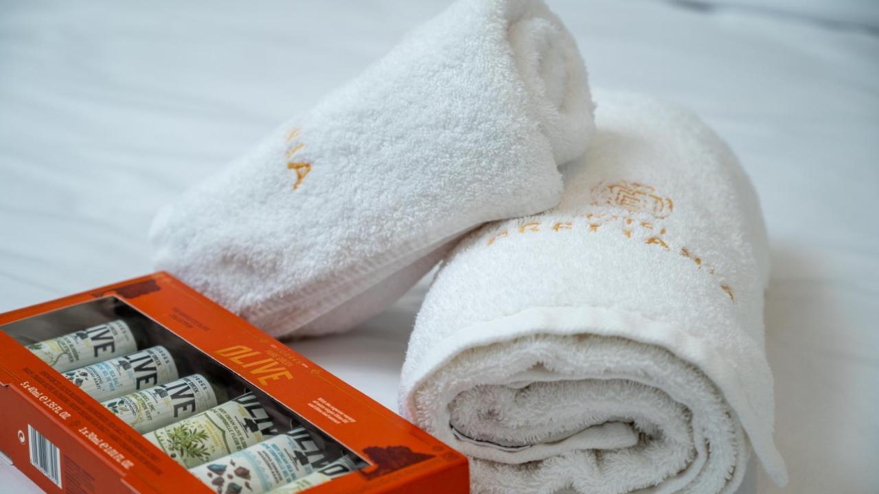 Brettania Hotel Yanya Dış mekan fotoğraf